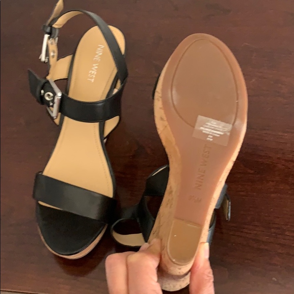 Shoes - Picture 3 of 3